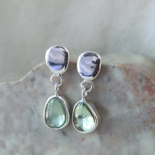 Load image into Gallery viewer, Cobble Stone Earrings with Peridot in Sterling silver
