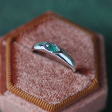 Load image into Gallery viewer, Emerald Signet Ring- Made-to-order
