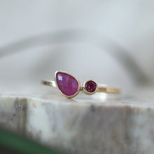 Load image into Gallery viewer, Ruby and Spinel Twin Isle Ring in Gold
