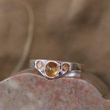 Load image into Gallery viewer, Garnet Riset Ring in Sterling Silver
