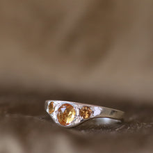 Load image into Gallery viewer, Garnet Riset Ring in Sterling Silver
