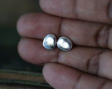 Load image into Gallery viewer, Cobble Stone Stud Earrings in Sterling Silver
