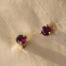 Load image into Gallery viewer, Grape Garnet Mixed Metal Stud Earrings
