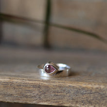 Load image into Gallery viewer, Malaya Garnet Bella Ring - Size 7.25
