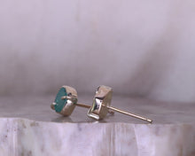 Load image into Gallery viewer, Emerald Stud Earrings in Gold
