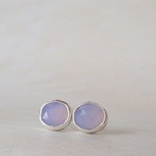 Load image into Gallery viewer, Lavender Quartz Earring in Sterling Silver
