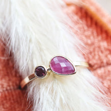 Load image into Gallery viewer, Ruby and Spinel Twin Isle Ring in Gold
