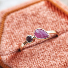Load image into Gallery viewer, Ruby and Spinel Twin Isle Ring in Gold

